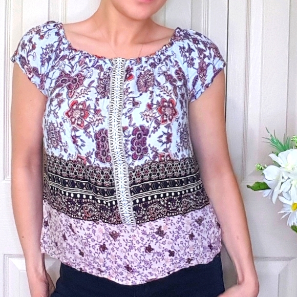 NEW Flowly floral summer top - Picture 3 of 3